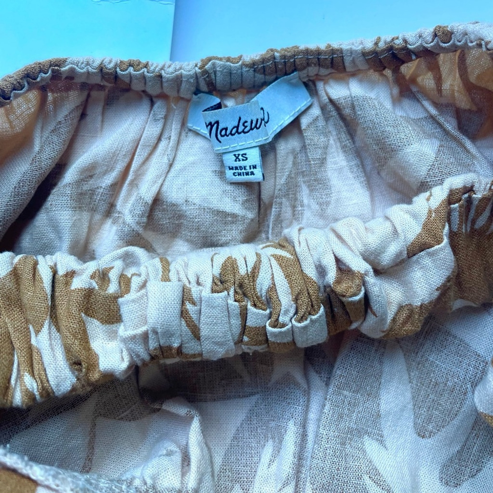 madewell Linen-Blend Cami Midi Dress in
Tropicale Floral Floral Tan - Picture 8 of 10